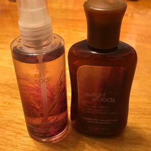 Twilight woods travel set